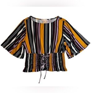 URBAN GIRL Super Cute Bell Sleeve Top Size L NWT